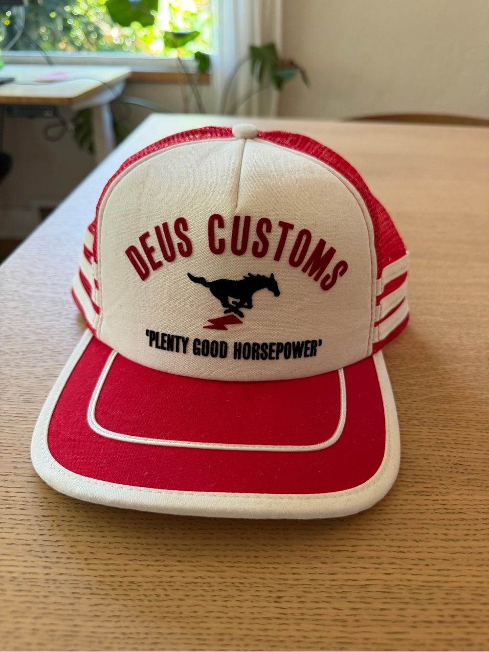 Deus Ex Machina - Horsepower White Trucker Hat